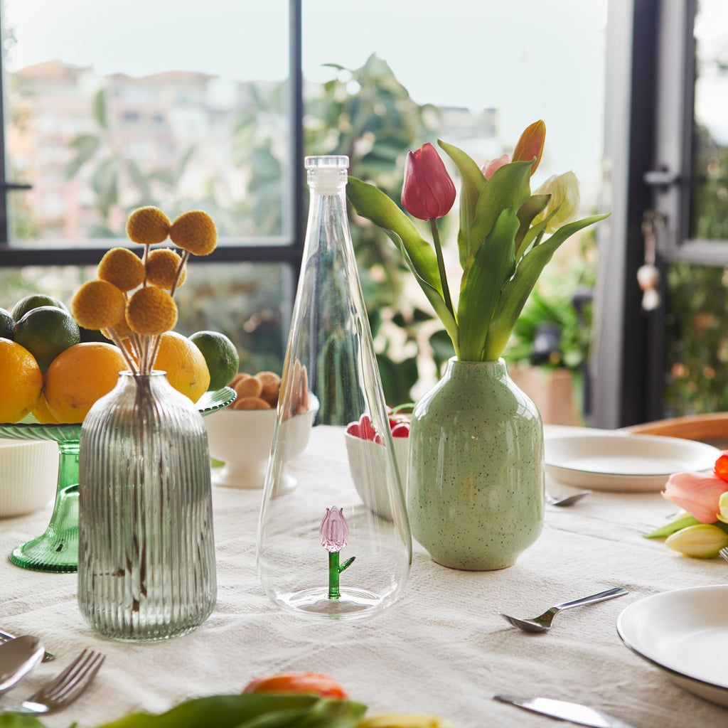 Botella Botanical Tulip