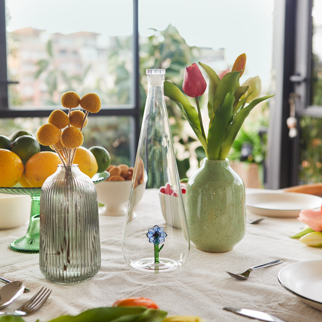 Botella Botanical Anemone