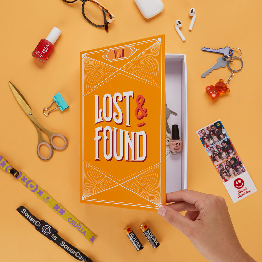 Lost & Found Buchbox