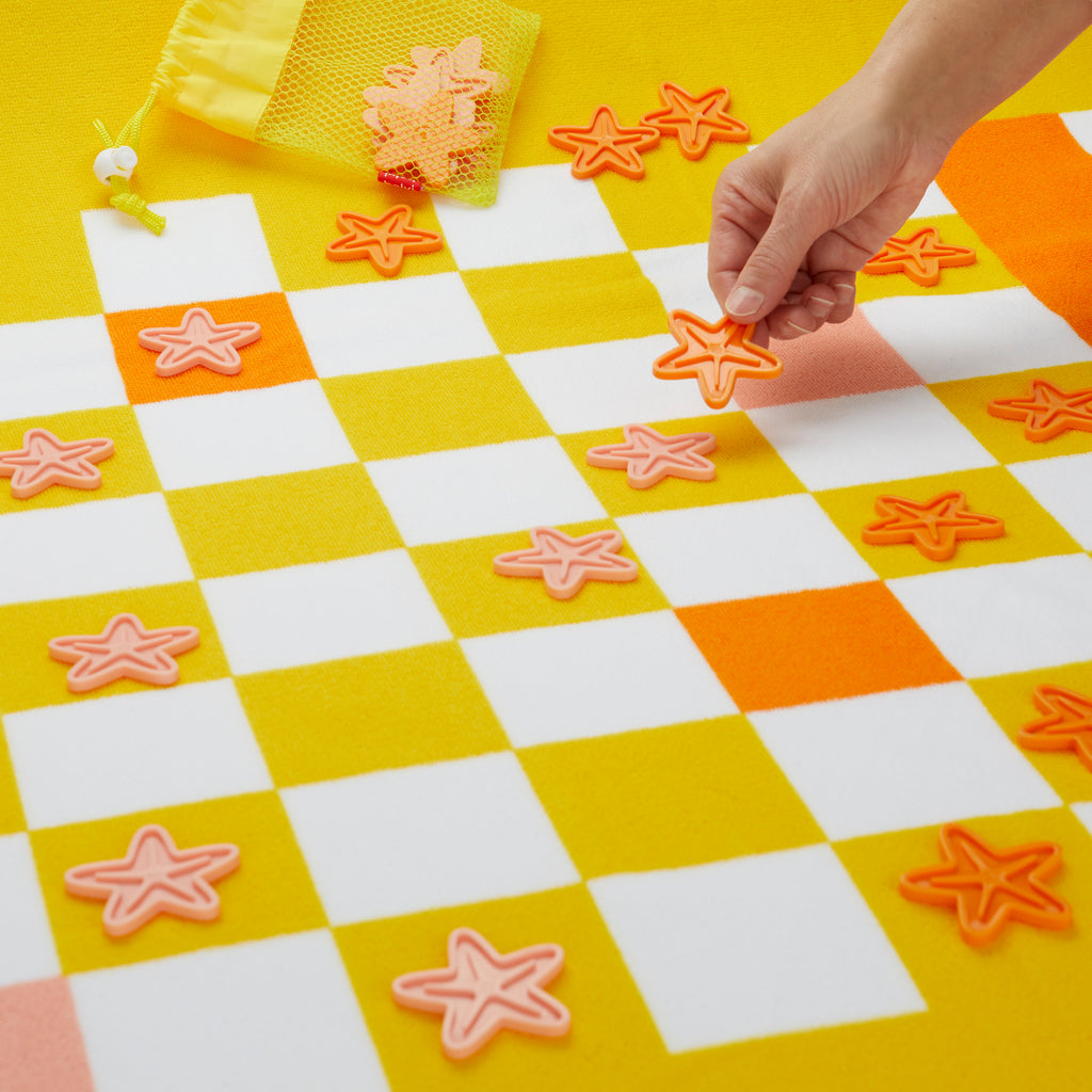 Checkers Strandtuch mit Spiel