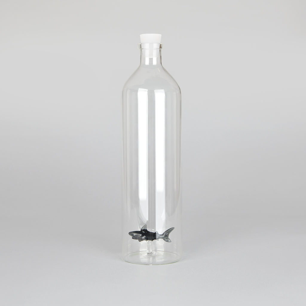 Botella Atlantis Shark