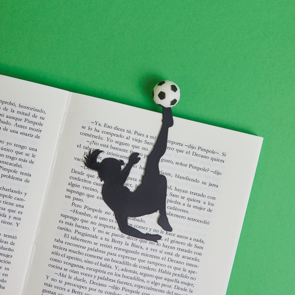Marcapáginas Bicycle Kick Girl