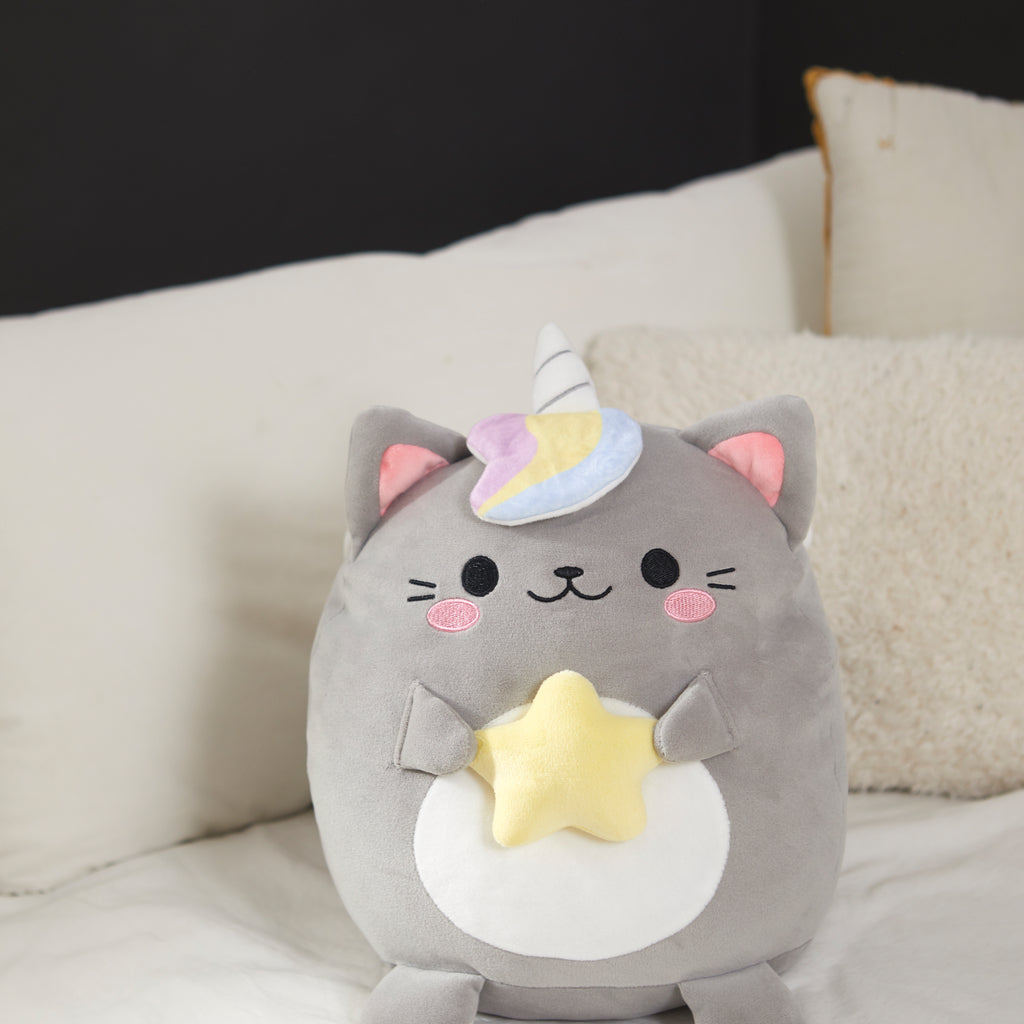 Fluffy Kawaii Starry Cushion