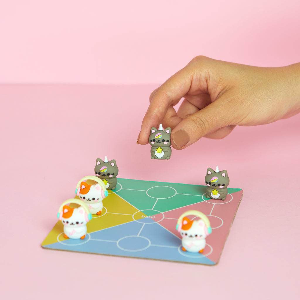 Tic Tac Toe Kawaii Board Game