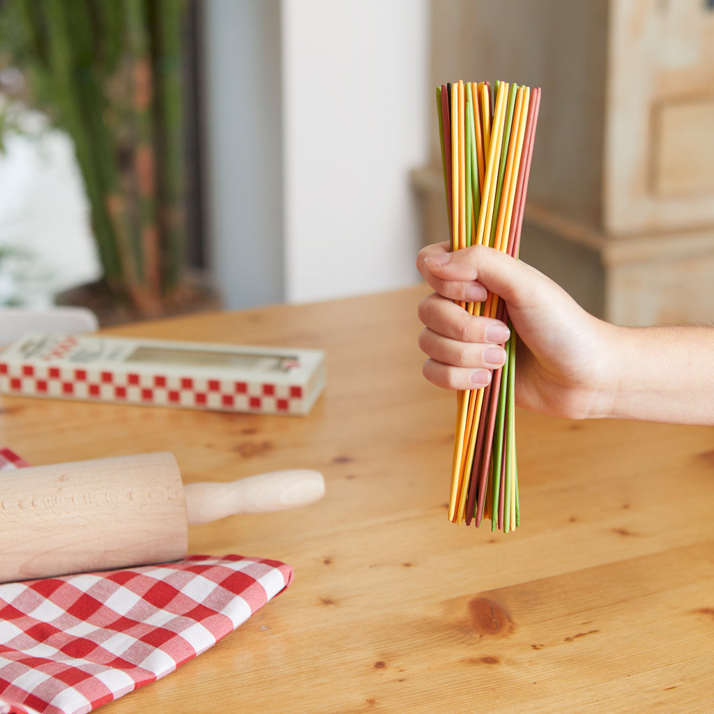 Mikadetti Board Game