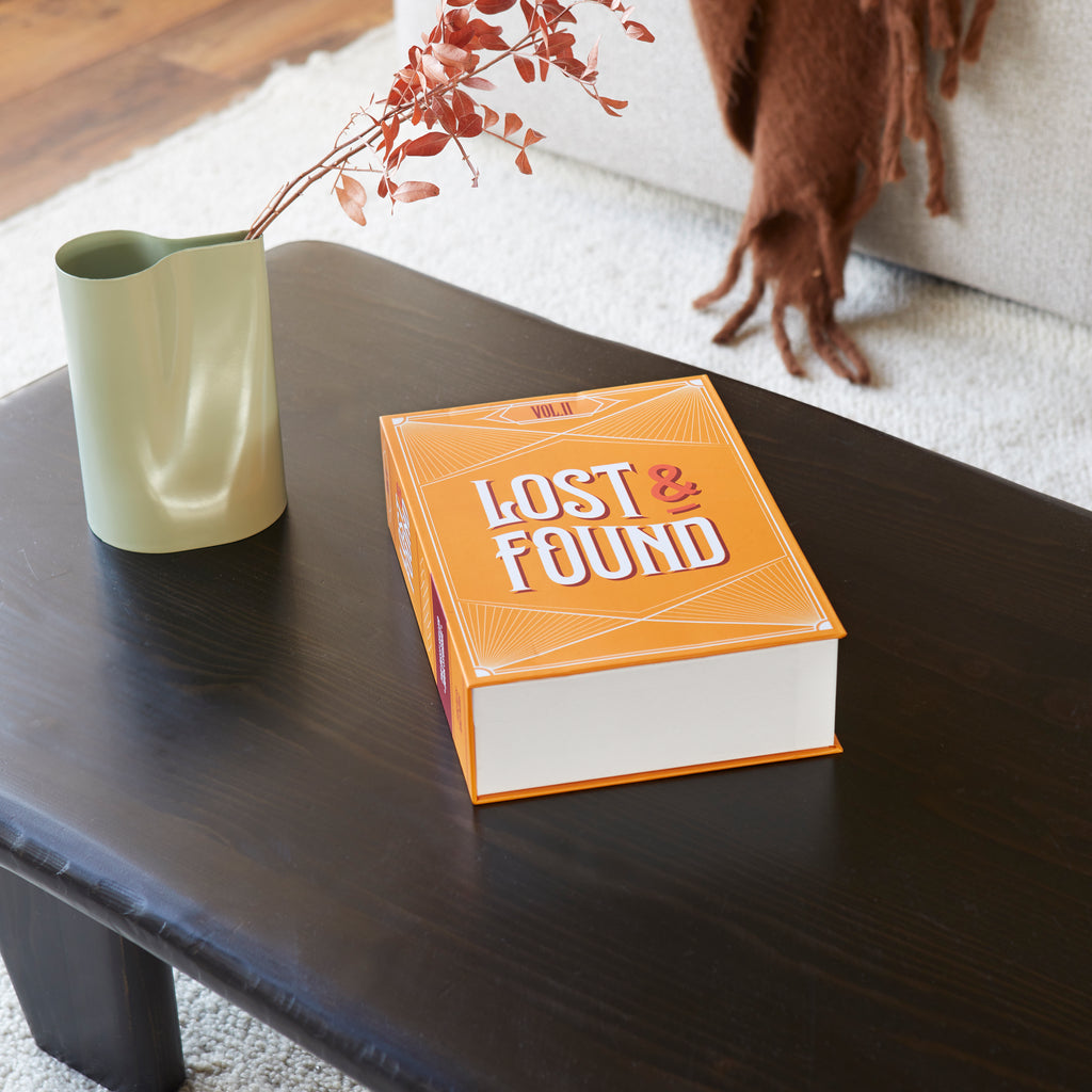 Caja libro Lost & Found