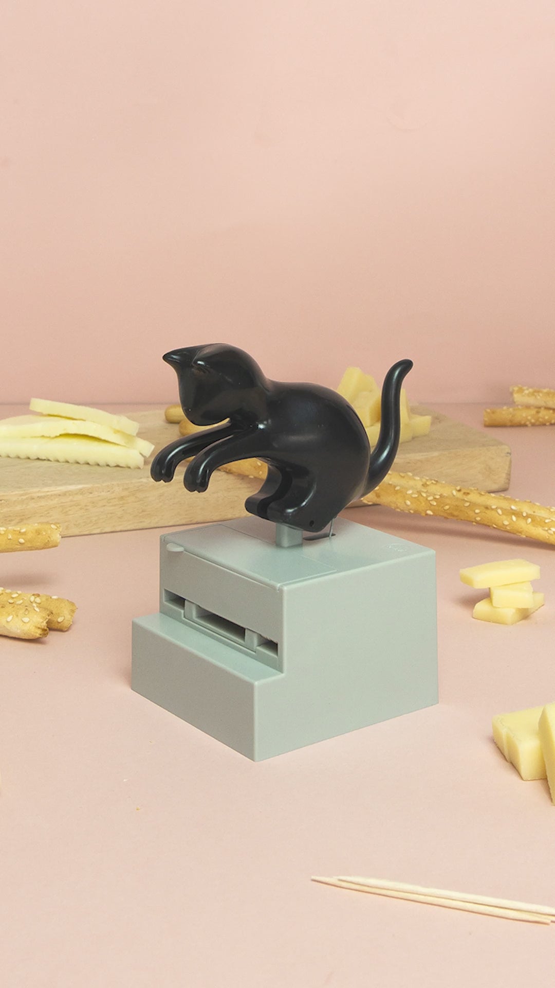 Frisky Toothpick Holder | Balvi